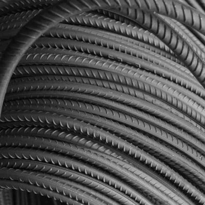 HRB500 Kohlenstoff-Strukturstahl 6mm 8mm 10mm Warmwalzen Verformte Eisenstangen für Baumaterialien