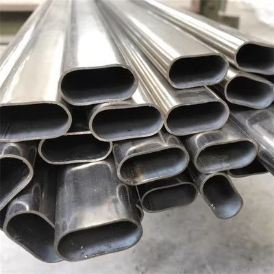 Nichtlegiertes schwarzes Eisen 30x30x3 mm S355 Schweißrohr Kohlenstoffstahl Quadratrohr 23 mm mit lackierter Oberflächenbeschichtung
