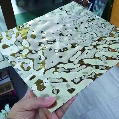 Wasserrellen Dekorative Edelstahlplatte Metallwandplatte für individuell angepasste Breite und heißgewalzte Kaltgewalztechnik