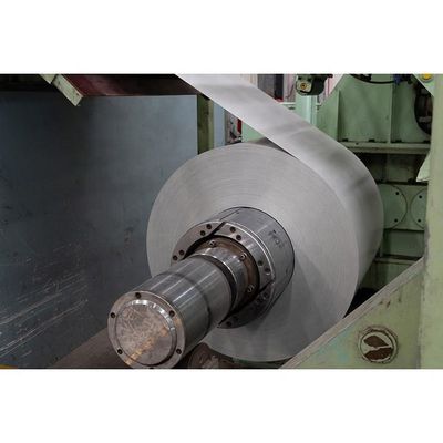 Schneidedienst Z120 AZ120 AZ70 Z60 PPGI Vormalt, gedruckt, farbenfroher Warmroll 0,3 mm galvanisierte Stahlspule