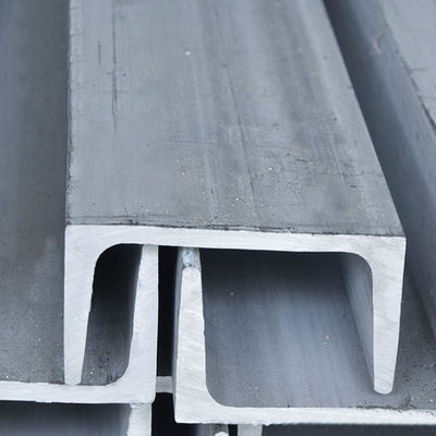 Standardgrößen aus gutem Kanalstahl Stärke Q195 Q235 Q345 100 mm Leichte Stahl U-Kanal C-Kanalgröße
