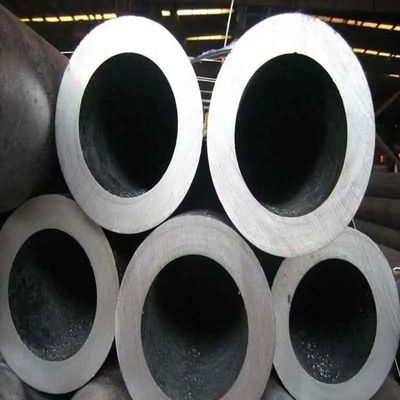 ASTM A106-2006 Standard nahtloses Stahlrohr für den Flüssigkeitsservice leicht geöltes API 5ct J55 4,5 Zoll 1,8 m