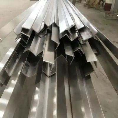 304 Edelstahl Winkel 6 Meter 50x50 Standard AiSi ASTM DIN EN GB JIS BS für korrosionsbeständige Anwendungen