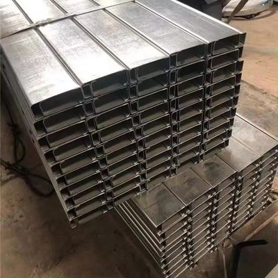 U-Kanal warmgewalztes Leichtgewicht C-Stahlkanalschnitte mit Kundenanforderung
