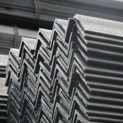 30x30x3 Galvanisierte Stahl Trockenwand Dünnmantel L-Winkel Bar Warmgewalzt Kaltgewalzt Gleichseitige Oberfläche Leichte Stahl Plain