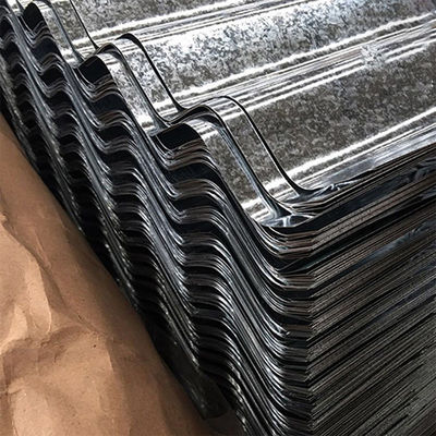 0.6mm galvanisierte, vorgefärbte, farblich beschichtete, gewellte Eisendeckenplatten für eine Dicke von 0,14-0,20 mm Dx51d Dx52D Dx53D