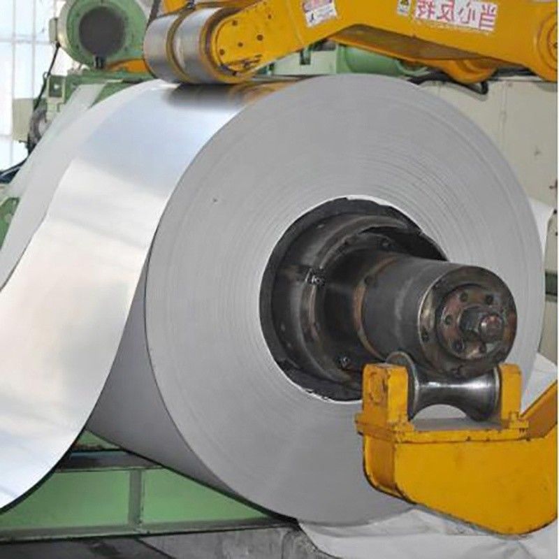 304 BA Oberflächenveredelung Edelstahlspule für AISI ASTM 201 316L 2707 2906 3207 Duplex 1.4529 440a 904 402j2 316ti 0,8mm