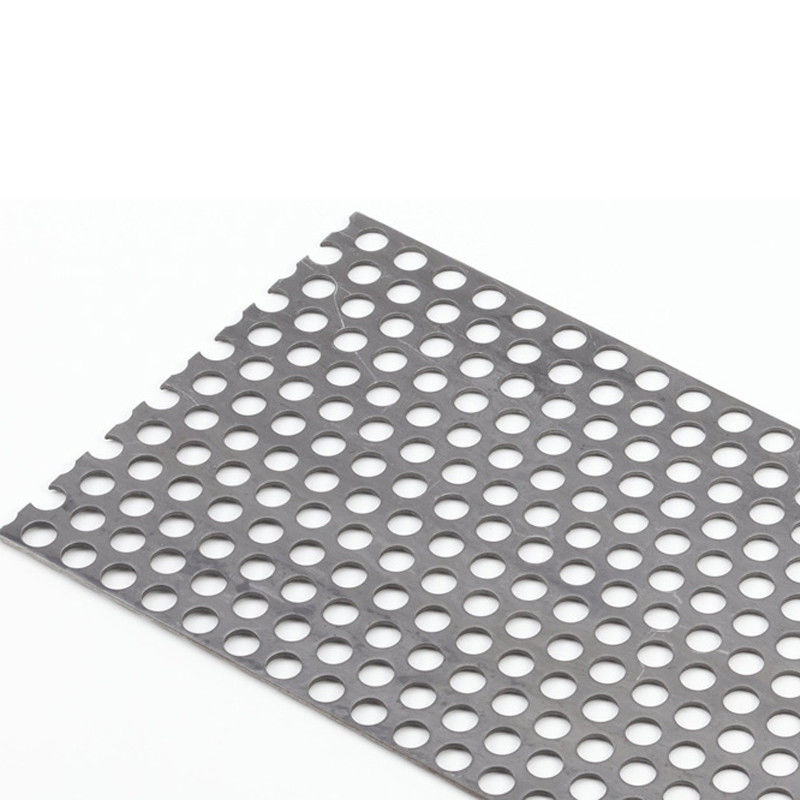 200/300 Serie 304L Metallblech Perforierter Edelstahl Schlitzloch Perforierter für den Stanzdienst 5 mm Dicke